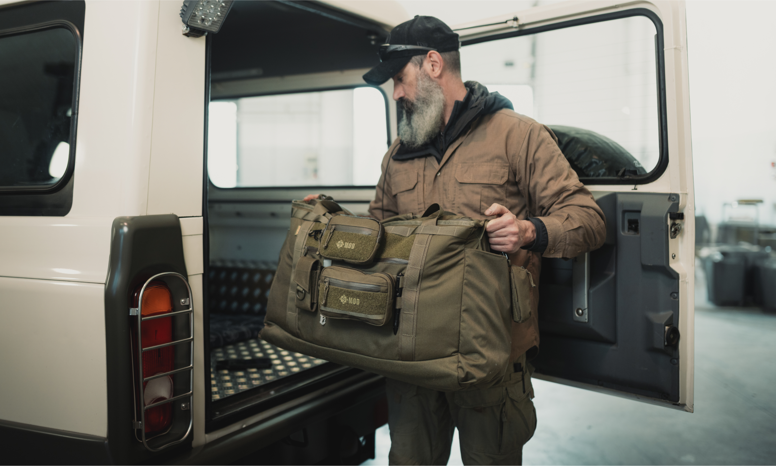 MISSION HAULER TOTES – GRAYL®