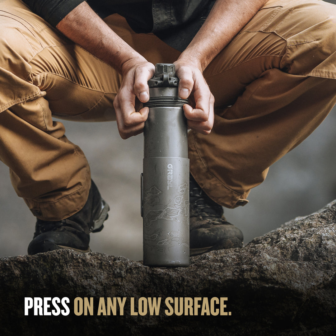 Geopress la gourde grayl ultra performante qui filtre et purifie l'eau de vos expéditions Geopress la gourde grayl ultra performante qui filtre et purifie l'eau de vos expéditions